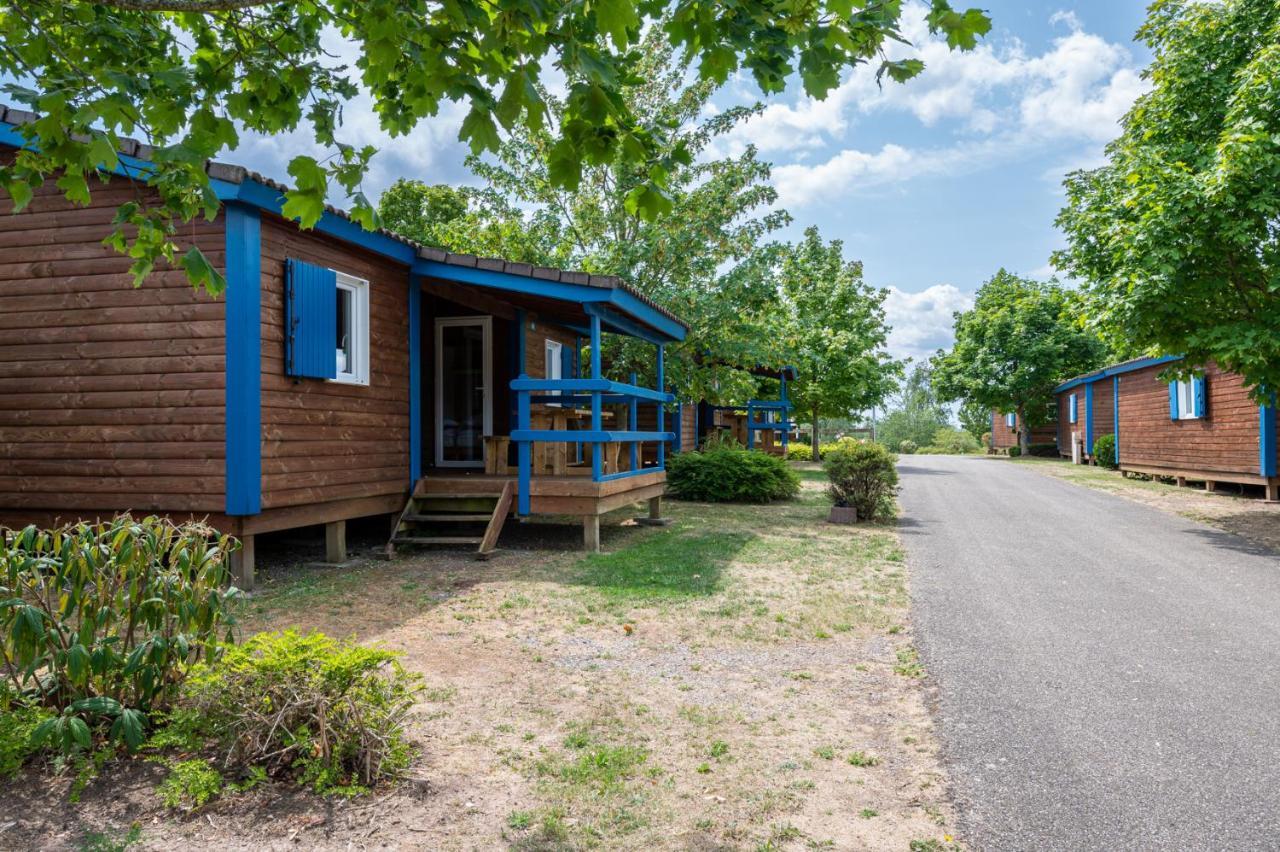 Camping Les Vosges Du Nord Oberbronn Exterior photo