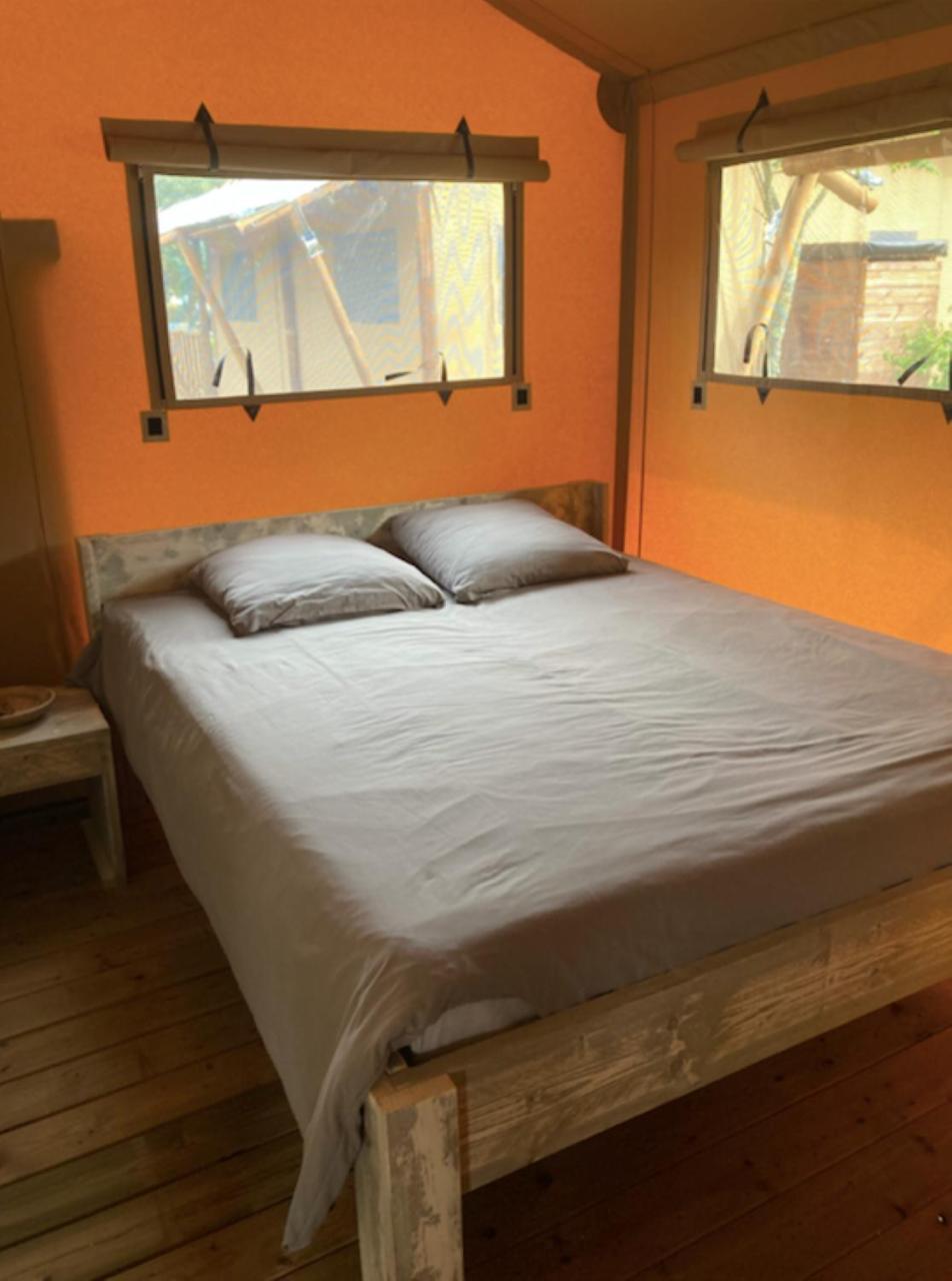Camping Les Vosges Du Nord Oberbronn Room photo